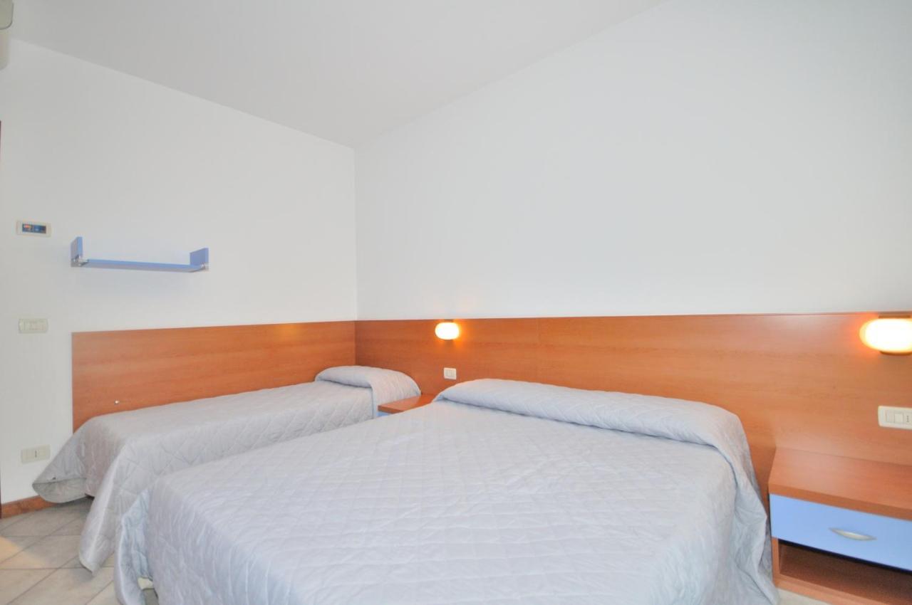 Residence Eurostar بيبيوني المظهر الخارجي الصورة