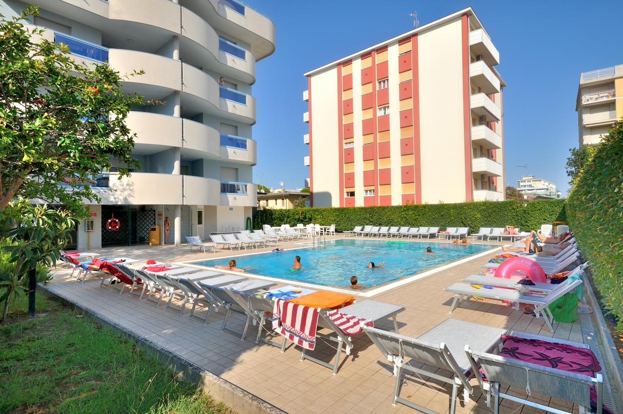 Residence Eurostar بيبيوني المظهر الخارجي الصورة
